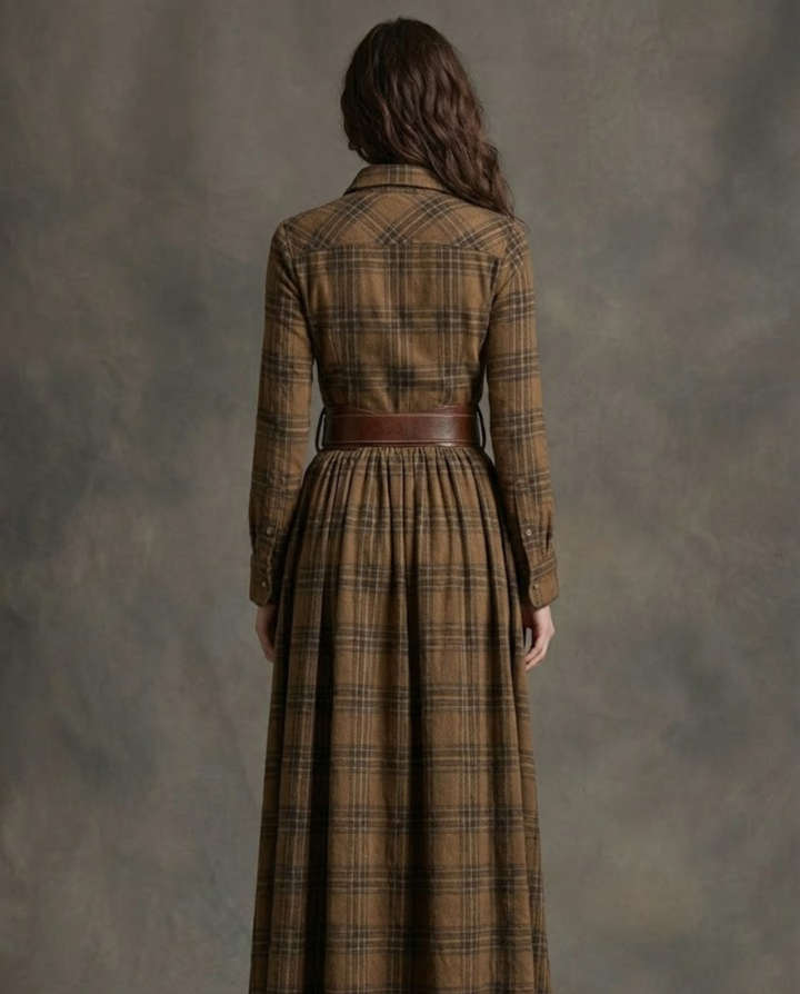 Raevi | Sophisticated Dress