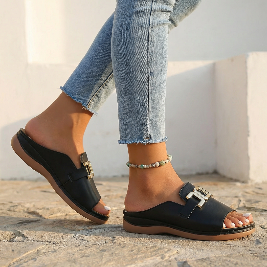 Kathryn™ | Comfy Buckle Sandals