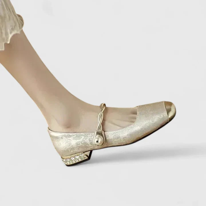 Oralyssia | Comfort Support Isabella Lane Shoes