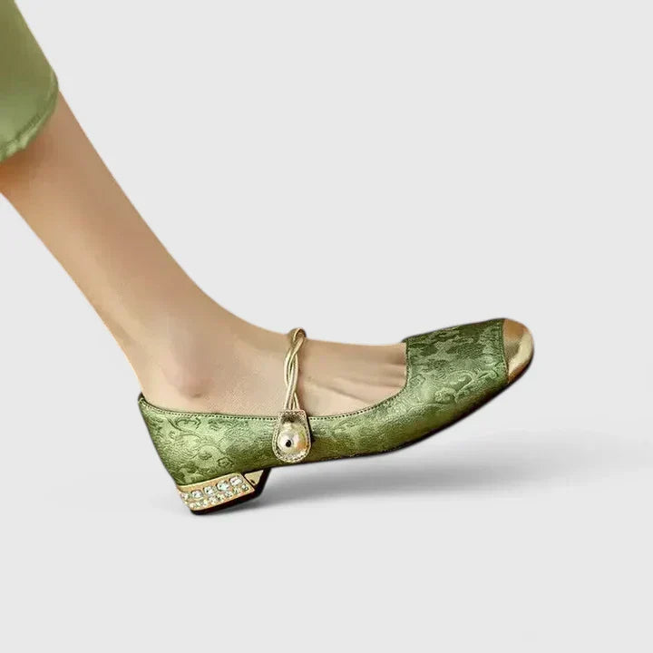 Oralyssia | Comfort Support Isabella Lane Shoes